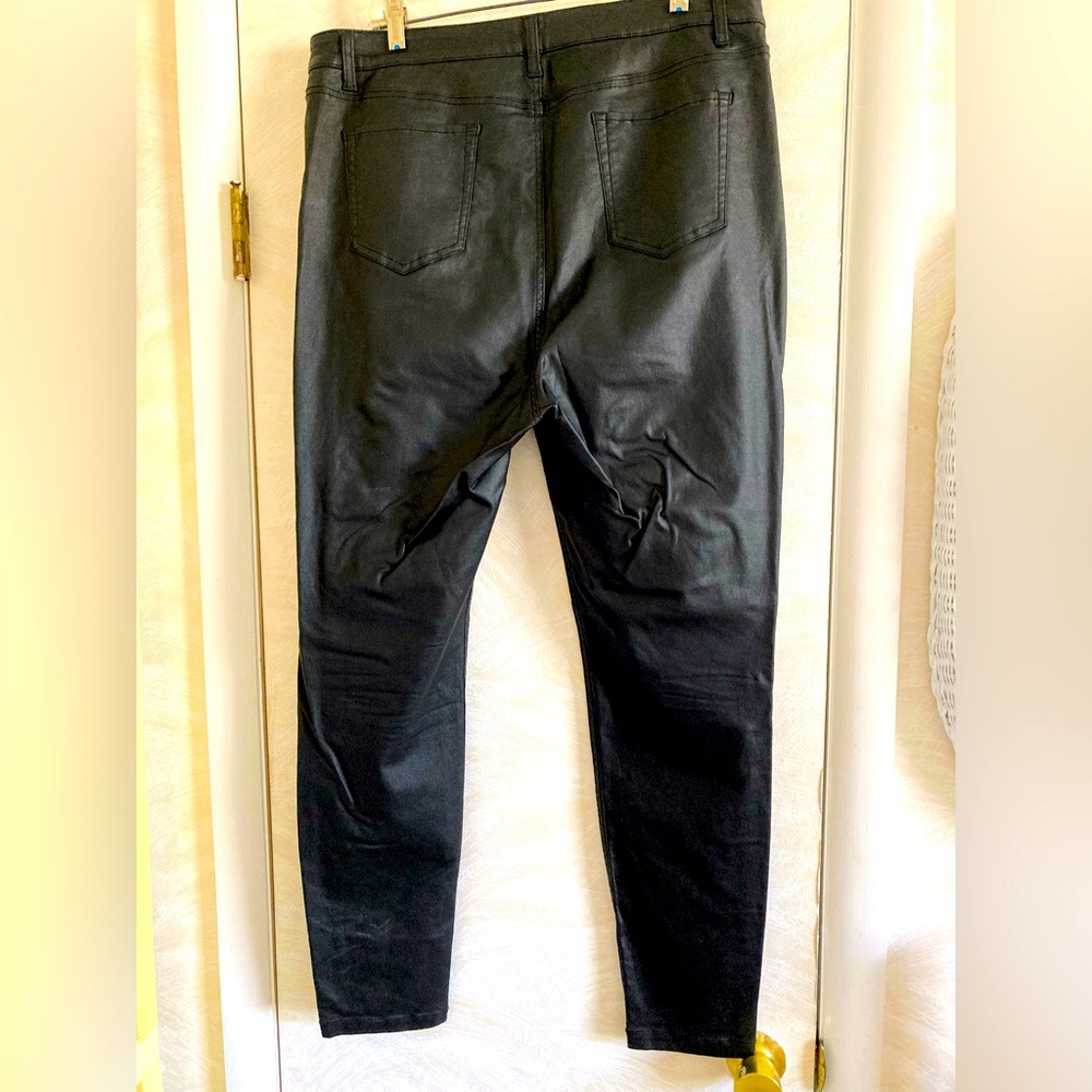 BP pants - Picture 4 of 12